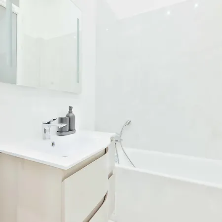 Exceptional Flat - Near Trocadero - Mobility Lease Apartment *