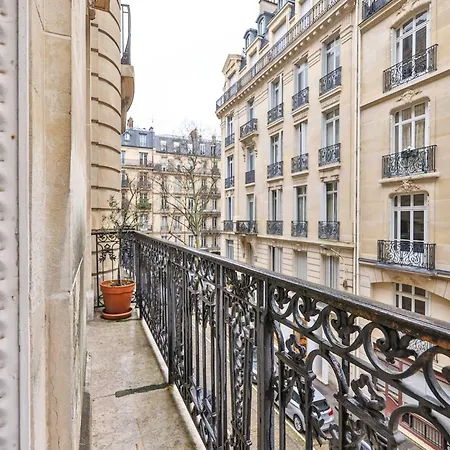 Exceptional Flat - Near Trocadero - Mobility Lease