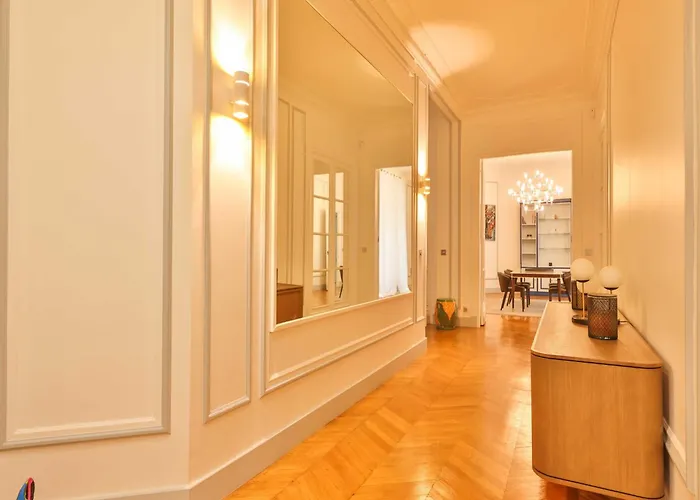 Exceptional Flat - Near Trocadero - Mobility Lease * Paryż