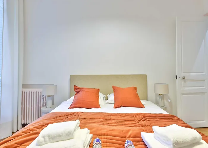 Exceptional Flat - Near Trocadero - Mobility Lease דירה *