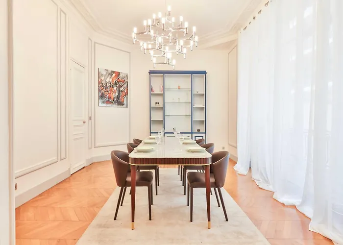 Exceptional Flat - Near Trocadero - Mobility Lease *