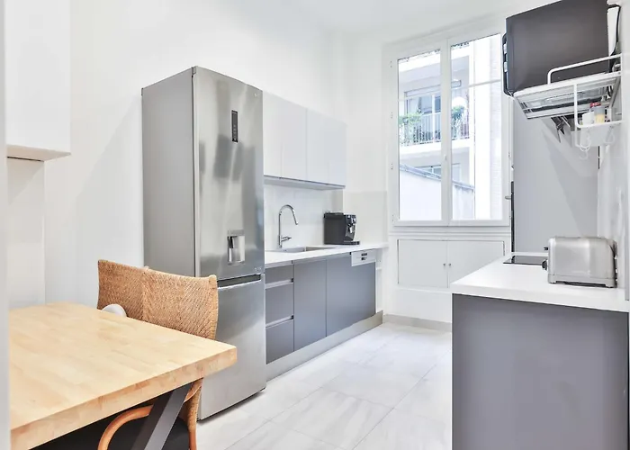 Exceptional Flat - Near Trocadero - Mobility Lease דירה